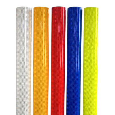 kopen Diamantkwaliteit reflectiefilm voor verkeersborden en verkeersveiligheid met volledige kubusprismatische reflectie online manufacture